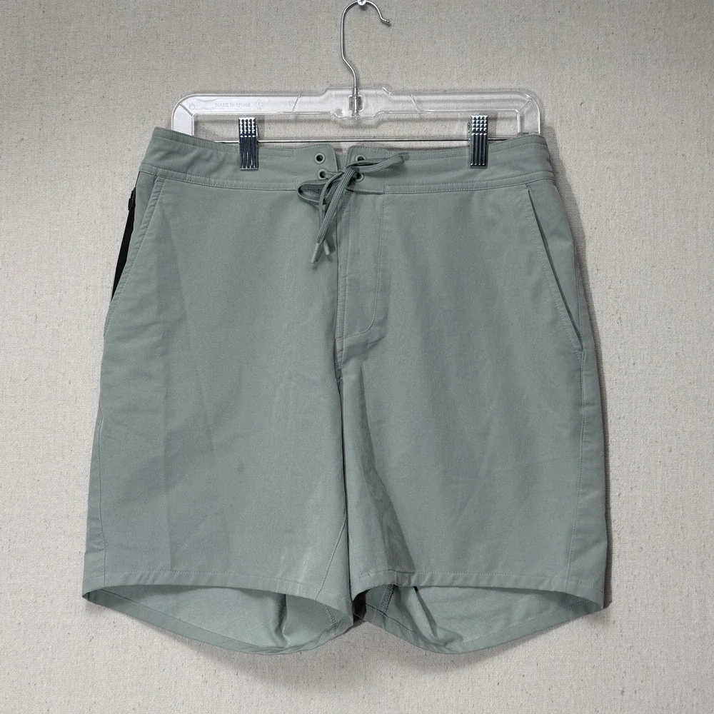 Ten Thousand Foundation Short 7